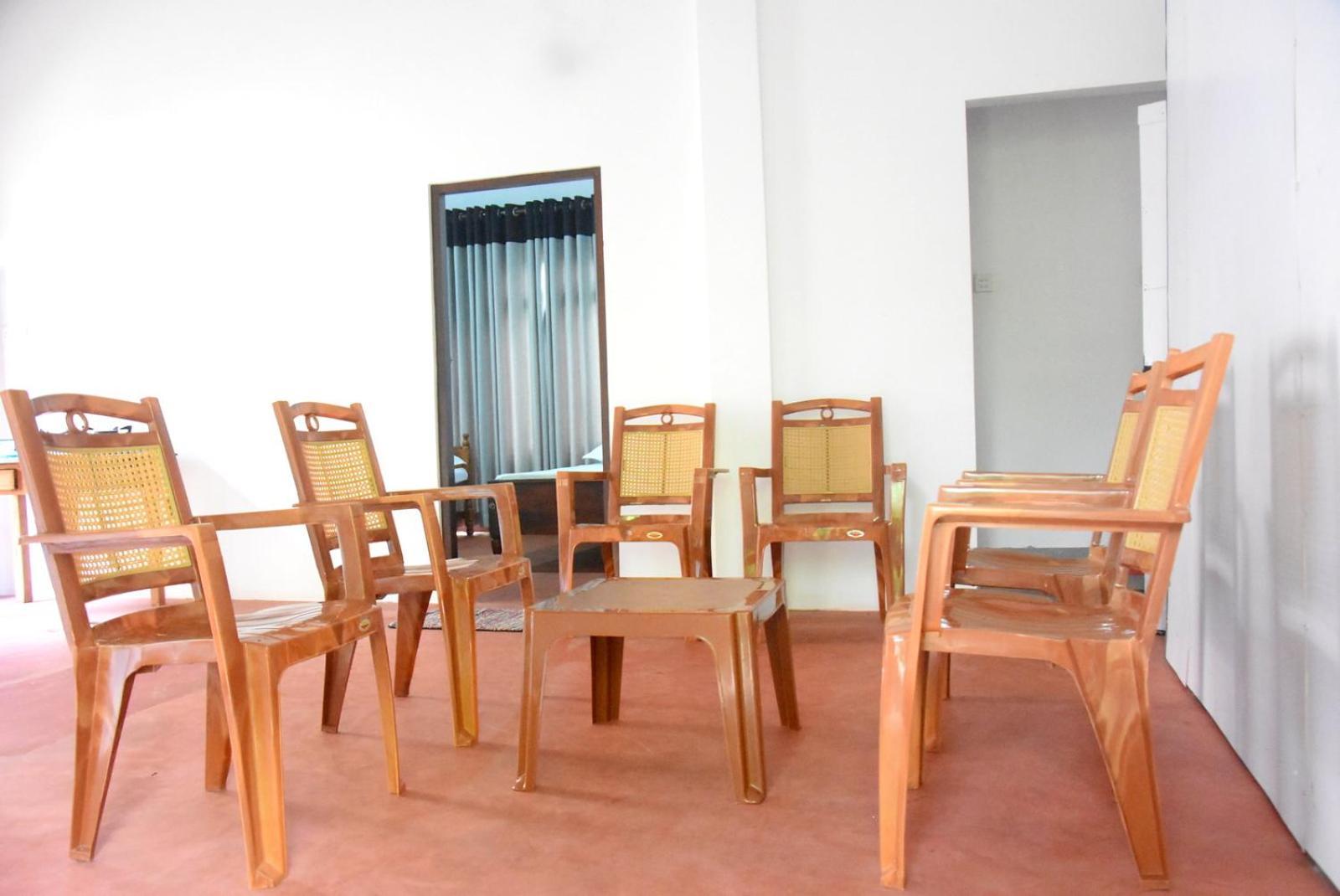 Kulassa Homes Anuradhapura Esterno foto